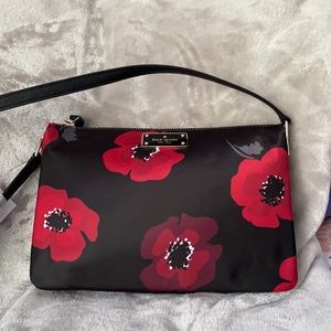 Wilson poppy cross body